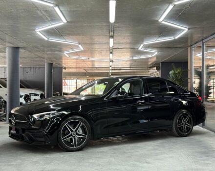 Черный Мерседес Ц-Класс, объемом двигателя 1.5 л и пробегом 14 тыс. км за 56000 $, фото 6 на Automoto.ua