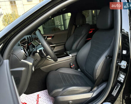 Чорний Мерседес Ц-Клас, об'ємом двигуна 2 л та пробігом 6 тис. км за 79900 $, фото 33 на Automoto.ua