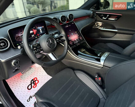 Чорний Мерседес Ц-Клас, об'ємом двигуна 2 л та пробігом 6 тис. км за 79900 $, фото 32 на Automoto.ua
