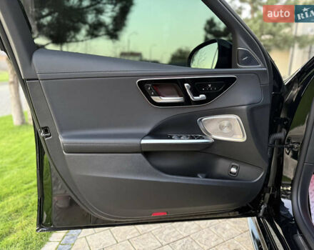 Чорний Мерседес Ц-Клас, об'ємом двигуна 2 л та пробігом 6 тис. км за 79900 $, фото 29 на Automoto.ua