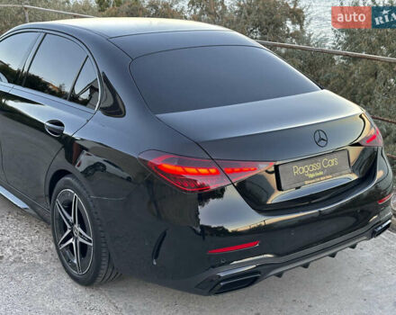 Чорний Мерседес Ц-Клас, об'ємом двигуна 2 л та пробігом 5 тис. км за 81900 $, фото 12 на Automoto.ua