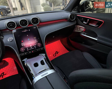 Чорний Мерседес Ц-Клас, об'ємом двигуна 2 л та пробігом 6 тис. км за 79900 $, фото 40 на Automoto.ua