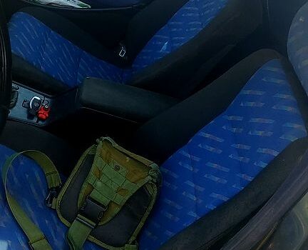 Черный Мерседес Ц-Класс, объемом двигателя 1.8 л и пробегом 270 тыс. км за 1700 $, фото 3 на Automoto.ua