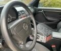 Чорний Мерседес Ц-Клас, об'ємом двигуна 1.8 л та пробігом 410 тис. км за 4200 $, фото 9 на Automoto.ua