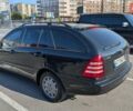 Черный Мерседес Ц-Класс, объемом двигателя 2 л и пробегом 314 тыс. км за 3350 $, фото 6 на Automoto.ua