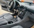 Черный Мерседес Ц-Класс, объемом двигателя 2.15 л и пробегом 415 тыс. км за 4100 $, фото 37 на Automoto.ua
