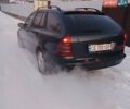 Чорний Мерседес Ц-Клас, об'ємом двигуна 2.2 л та пробігом 420 тис. км за 4200 $, фото 3 на Automoto.ua