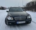 Черный Мерседес Ц-Класс, объемом двигателя 2.69 л и пробегом 352 тыс. км за 4999 $, фото 1 на Automoto.ua