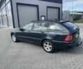 Черный Мерседес Ц-Класс, объемом двигателя 1.8 л и пробегом 250 тыс. км за 3500 $, фото 1 на Automoto.ua