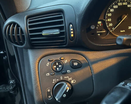 Чорний Мерседес Ц-Клас, об'ємом двигуна 2.69 л та пробігом 360 тис. км за 3750 $, фото 16 на Automoto.ua