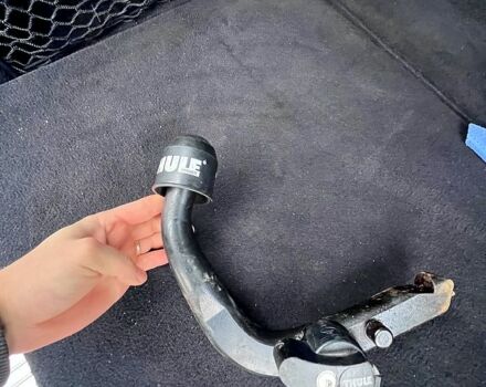 Чорний Мерседес Ц-Клас, об'ємом двигуна 2.1 л та пробігом 350 тис. км за 5900 $, фото 10 на Automoto.ua