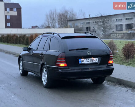 Чорний Мерседес Ц-Клас, об'ємом двигуна 2.69 л та пробігом 360 тис. км за 3750 $, фото 8 на Automoto.ua