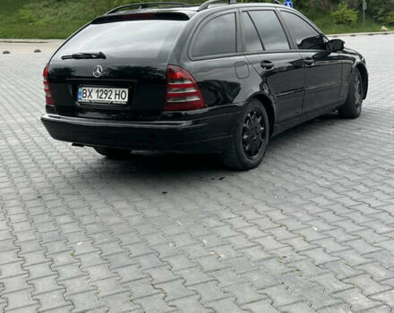 Чорний Мерседес Ц-Клас, об'ємом двигуна 2.15 л та пробігом 352 тис. км за 3999 $, фото 12 на Automoto.ua