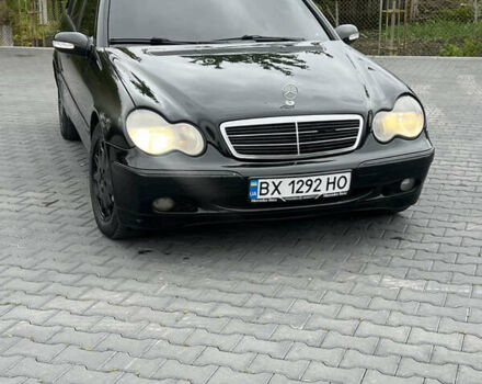 Чорний Мерседес Ц-Клас, об'ємом двигуна 2.15 л та пробігом 352 тис. км за 3999 $, фото 6 на Automoto.ua
