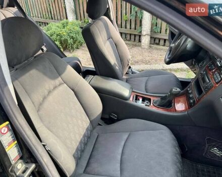 Чорний Мерседес Ц-Клас, об'ємом двигуна 2.2 л та пробігом 399 тис. км за 3000 $, фото 34 на Automoto.ua