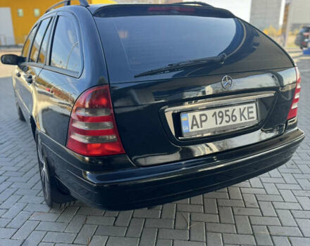 Чорний Мерседес Ц-Клас, об'ємом двигуна 2.15 л та пробігом 253 тис. км за 6500 $, фото 7 на Automoto.ua