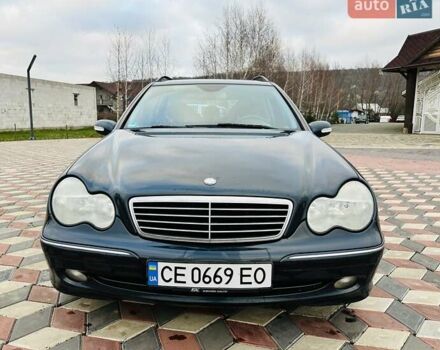 Черный Мерседес Ц-Класс, объемом двигателя 1.8 л и пробегом 385 тыс. км за 3950 $, фото 7 на Automoto.ua