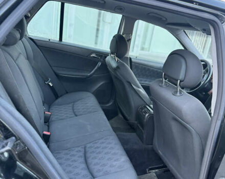 Чорний Мерседес Ц-Клас, об'ємом двигуна 2.15 л та пробігом 380 тис. км за 2950 $, фото 6 на Automoto.ua