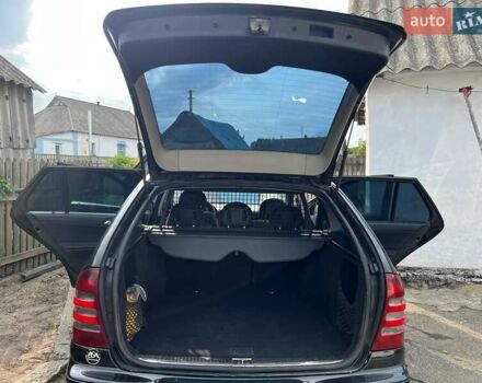 Чорний Мерседес Ц-Клас, об'ємом двигуна 2.2 л та пробігом 399 тис. км за 3000 $, фото 24 на Automoto.ua