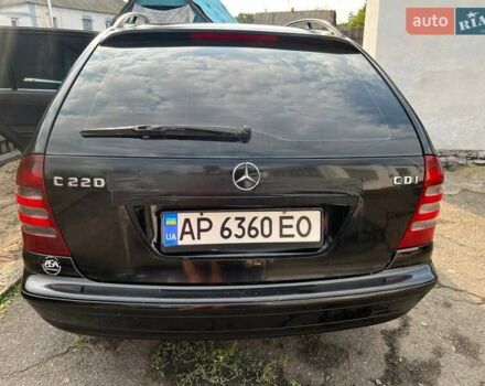 Чорний Мерседес Ц-Клас, об'ємом двигуна 2.2 л та пробігом 399 тис. км за 3000 $, фото 9 на Automoto.ua