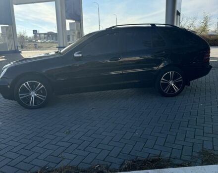Чорний Мерседес Ц-Клас, об'ємом двигуна 2.1 л та пробігом 253 тис. км за 6500 $, фото 7 на Automoto.ua