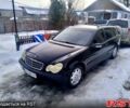 Черный Мерседес Ц-Класс, объемом двигателя 2.1 л и пробегом 300 тыс. км за 4000 $, фото 1 на Automoto.ua