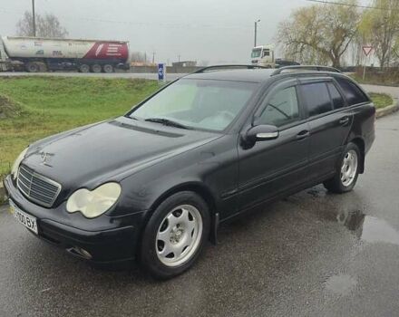 Черный Мерседес Ц-Класс, объемом двигателя 1.8 л и пробегом 355 тыс. км за 4000 $, фото 2 на Automoto.ua