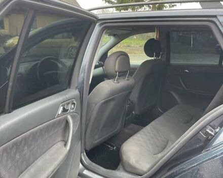 Чорний Мерседес Ц-Клас, об'ємом двигуна 2.2 л та пробігом 200 тис. км за 4200 $, фото 17 на Automoto.ua