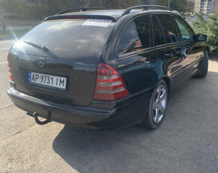Черный Мерседес Ц-Класс, объемом двигателя 2.69 л и пробегом 275 тыс. км за 4800 $, фото 3 на Automoto.ua