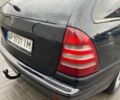 Черный Мерседес Ц-Класс, объемом двигателя 2.7 л и пробегом 300 тыс. км за 5300 $, фото 5 на Automoto.ua