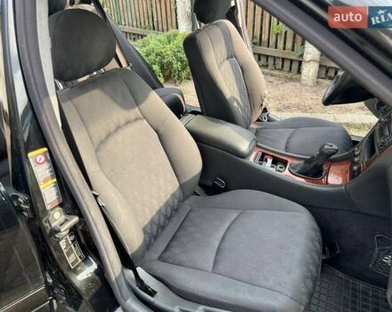 Чорний Мерседес Ц-Клас, об'ємом двигуна 2.2 л та пробігом 399 тис. км за 3000 $, фото 33 на Automoto.ua