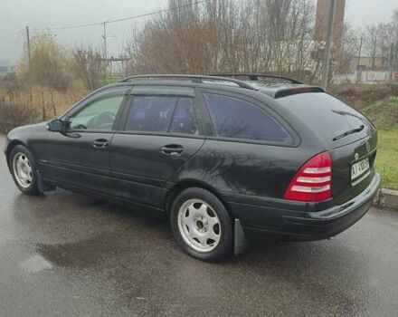 Черный Мерседес Ц-Класс, объемом двигателя 1.8 л и пробегом 355 тыс. км за 4000 $, фото 7 на Automoto.ua