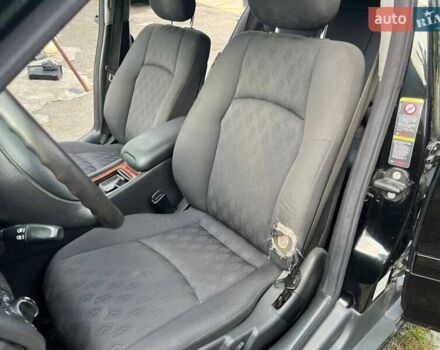 Чорний Мерседес Ц-Клас, об'ємом двигуна 2.2 л та пробігом 399 тис. км за 3000 $, фото 15 на Automoto.ua