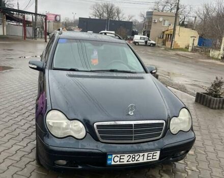 Чорний Мерседес Ц-Клас, об'ємом двигуна 2.2 л та пробігом 200 тис. км за 4200 $, фото 2 на Automoto.ua