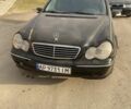 Чорний Мерседес Ц-Клас, об'ємом двигуна 2.7 л та пробігом 2 тис. км за 3500 $, фото 1 на Automoto.ua