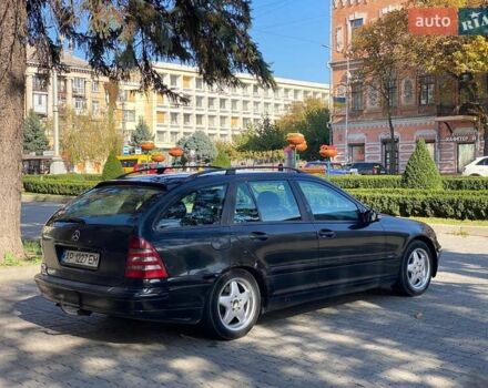 Черный Мерседес Ц-Класс, объемом двигателя 2.15 л и пробегом 250 тыс. км за 2950 $, фото 10 на Automoto.ua