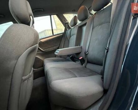 Чорний Мерседес Ц-Клас, об'ємом двигуна 1.8 л та пробігом 216 тис. км за 5490 $, фото 9 на Automoto.ua