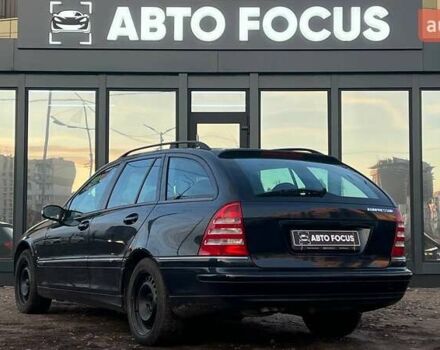 Чорний Мерседес Ц-Клас, об'ємом двигуна 1.8 л та пробігом 216 тис. км за 5490 $, фото 4 на Automoto.ua