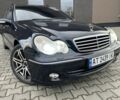 Черный Мерседес Ц-Класс, объемом двигателя 1.8 л и пробегом 270 тыс. км за 6100 $, фото 1 на Automoto.ua