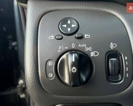 Чорний Мерседес Ц-Клас, об'ємом двигуна 1.8 л та пробігом 216 тис. км за 5490 $, фото 18 на Automoto.ua