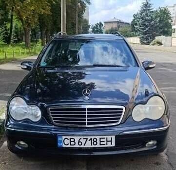 Мерседес Ц-Класс 2004 в Киеве на Automoto.ua Черный Мерседес Ц-Класс, объемом двигателя 1.8 л и пробегом 216 тыс. км за 4700 $, фото 7 на Automoto.ua