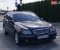 Чорний Мерседес Ц-Клас, об'ємом двигуна 2.2 л та пробігом 358 тис. км за 1750 $, фото 1 на Automoto.ua