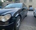 Черный Мерседес Ц-Класс, объемом двигателя 1.8 л и пробегом 244 тыс. км за 7000 $, фото 2 на Automoto.ua