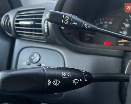 Чорний Мерседес Ц-Клас, об'ємом двигуна 1.8 л та пробігом 216 тис. км за 5490 $, фото 15 на Automoto.ua