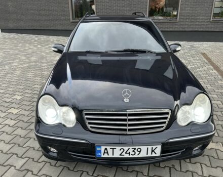 Черный Мерседес Ц-Класс, объемом двигателя 1.8 л и пробегом 270 тыс. км за 6100 $, фото 13 на Automoto.ua