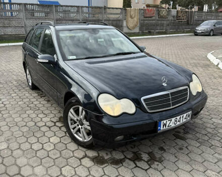 Чорний Мерседес Ц-Клас, об'ємом двигуна 2.2 л та пробігом 374 тис. км за 2299 $, фото 2 на Automoto.ua