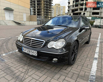 Чорний Мерседес Ц-Клас, об'ємом двигуна 1.8 л та пробігом 370 тис. км за 4300 $, фото 2 на Automoto.ua