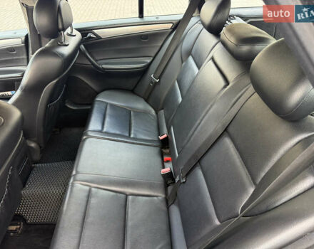 Чорний Мерседес Ц-Клас, об'ємом двигуна 1.8 л та пробігом 370 тис. км за 4300 $, фото 9 на Automoto.ua