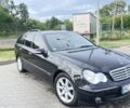 Чорний Мерседес Ц-Клас, об'ємом двигуна 2.1 л та пробігом 322 тис. км за 5200 $, фото 1 на Automoto.ua