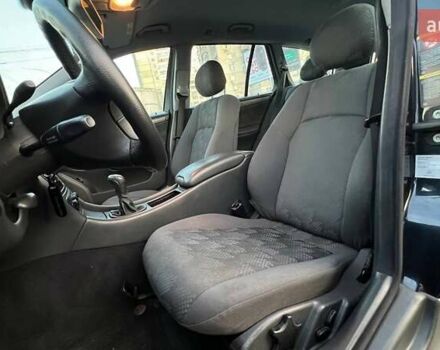 Чорний Мерседес Ц-Клас, об'ємом двигуна 1.8 л та пробігом 216 тис. км за 5490 $, фото 8 на Automoto.ua